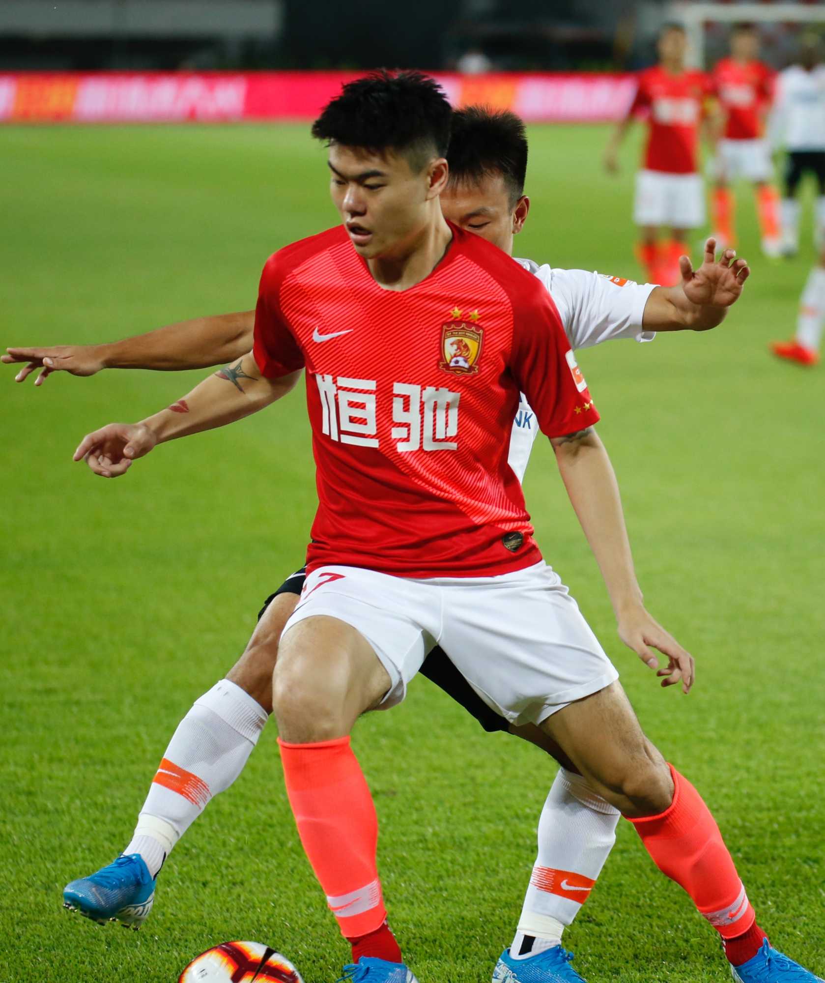 开云app-斯诺克超级杯焦点战:岭南雄狮队绝杀皖南雷豹队,新星闪耀。传控打穿防线